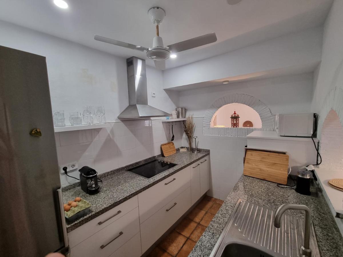 דירות מארבלה Town House With Roof Terrace - Old Town מראה חיצוני תמונה